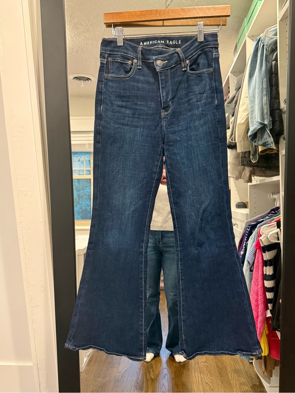 Extra short American Eagle Outfitters Dark Blue High-Rise Wide Leg Jeans